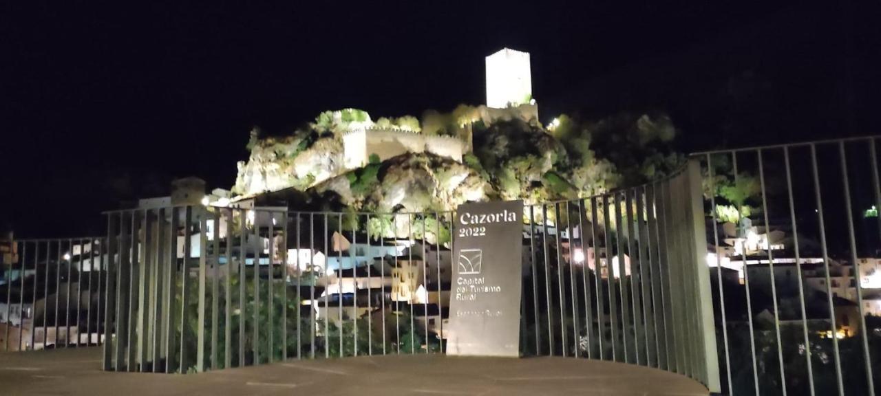 Alojamientos Puerta Del Parque Cazorla Bagian luar foto
