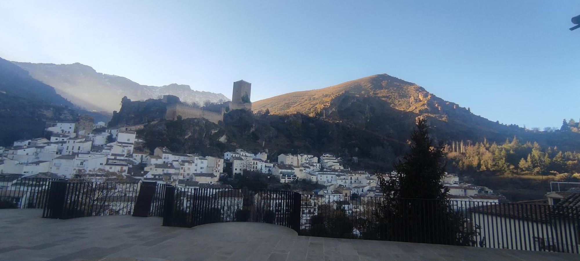 Alojamientos Puerta Del Parque Cazorla Bagian luar foto